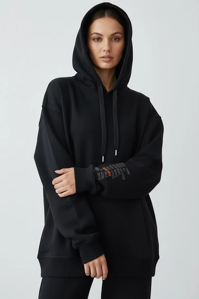 Kadın Jennifer Kapşonlu Kol Yazılı Üç İp Şardonlu Sweatshirt Siyah - Resim 3