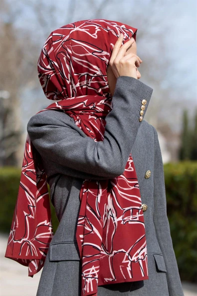 LÜKS MEDİNE İPEĞİ YAPRAK DESENLİ BORDO RENKLİ 75X195 KIRIŞMAZ ŞAL MOSS KREP DİKİŞ TİPİ İTALYAN DİKİŞLİ ürün görseli 1