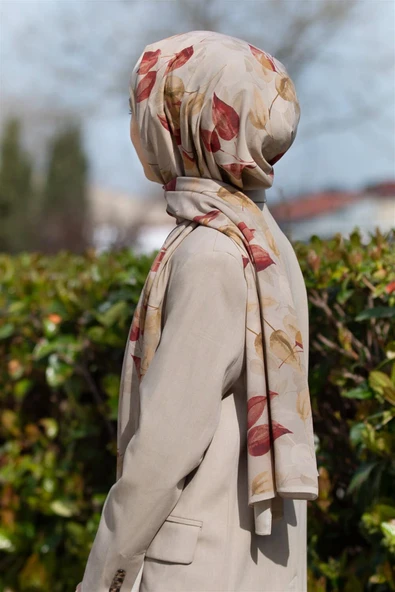 LÜKS MEDİNE İPEĞİ SONBAHAR DESENLİ BORDO RENKLİ 75X195 KIRIŞMAZ ŞAL MOSS KREP DİKİŞ TİPİ İTALYAN DİKİŞLİ ürün görseli