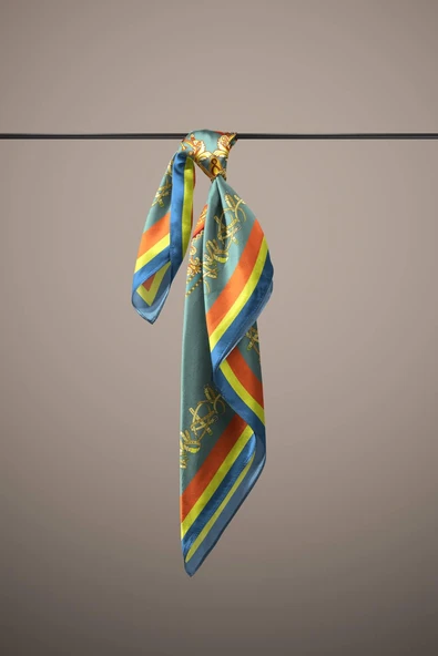 C37 KADIN DESENLİ BANDANA - Resim 3