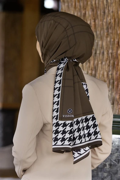 LÜKS MEDİNE İPEĞİ KAZAYAĞI DESENLİ VİZON - SİYAH RENKLİ 75X195 KIRIŞMAZ ŞAL MOSS KREP DİKİŞ TİPİ İTALYAN DİKİŞLİ ürün görseli