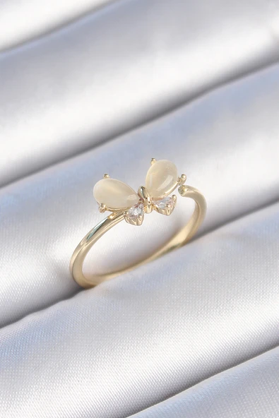 Pirinç Gold Renk Beyaz Mineli Zirkon Taşlı Kelebek Model Kadın Yüzük ürün görseli 1