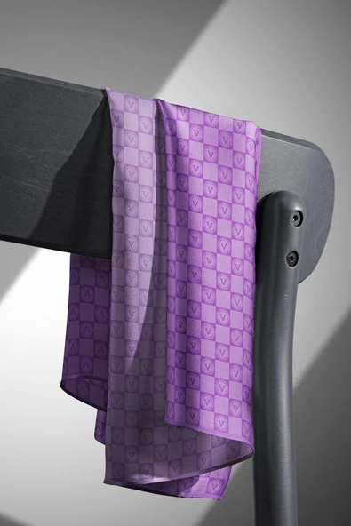 %100 Twill İpek Monogram Desenli Lila Renkli 90x90 Eşarp Dikim Şekli : El Dikişi - Resim 6