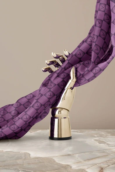 %100 Twill İpek Monogram Desenli Sirke Renkli 90x90 Eşarp Dikim Şekli : El Dikişi - Resim 6