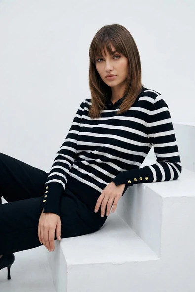 Kadın Polo Yaka Çizgili Kazak Siyah ürün görseli 1