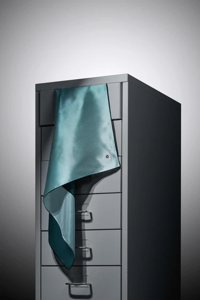 % 57 İPEK % 43 VİSKON Twill İpek Degrade Desenli Mint Yeşili Renkli 90x90 Eşarp Dikim Şekli : El Dikişi - Resim 4