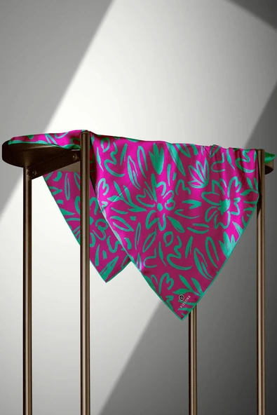 % 57 İPEK % 43 VİSKON Twill İpek Büyük Çiçek Desenli Fuşya - Koyu Mint Yeşili Renkli 90x90 Eşarp Dikim Şekli : El Dikişi - Resim 3