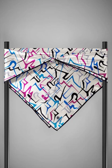 %100 Twill İpek Soyut Geometrik Desenli Fuşya - Saks Renkli 90x90 Eşarp Dikim Şekli : El Dikişi - Resim 6