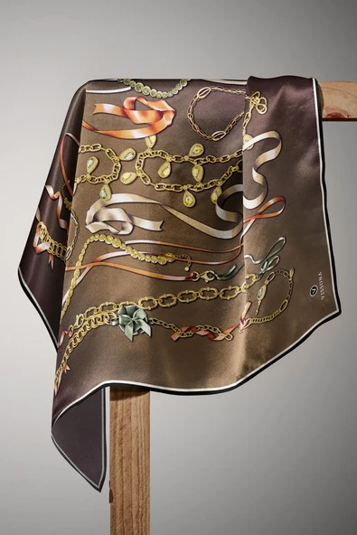 %100 Twill İpek Kurdele Ve Zincir Desenli Bakır - Turuncu Renkli 90x90 Eşarp Dikim Şekli : El Dikişi - Resim 5