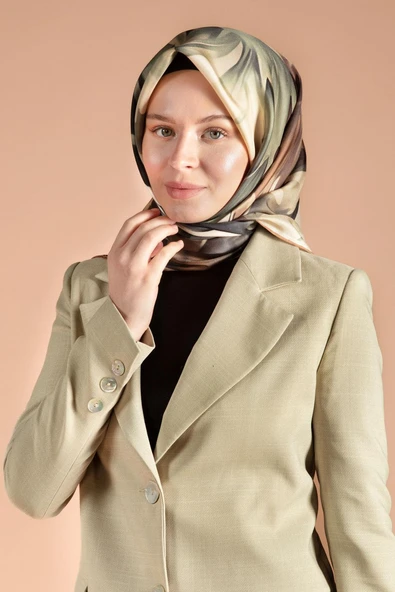 %100 Twill İpek Yaprak Desenl Haki - Bej Renkli 90x90 Eşarp Dikim Şekli : El Dikişi - Resim 4