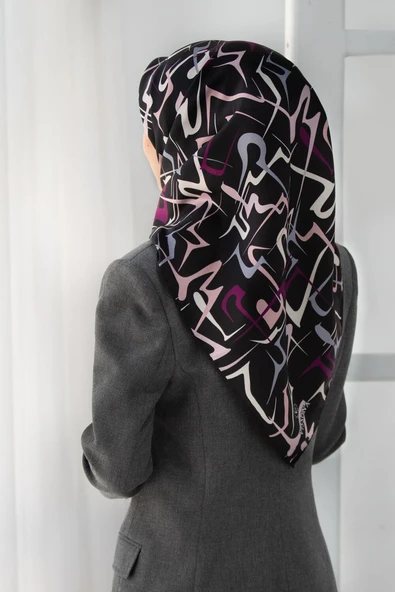 %100 Twill İpek Soyut Geometrik Desenli Mürdüm - Pudra Renkli 90x90 Eşarp Dikim Şekli : El Dikişi ürün görseli