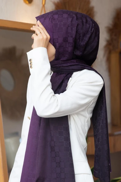 Vissona %57 İPEK %43 PAMUK Degrade Desenli Mürdüm Renkli Şal -  70x190 Dikiş Tipi İtalyan Dikişli ürün görseli