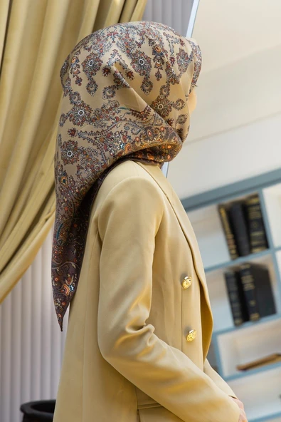 %100 Twill İpek Şal Desenli Kahverengi Renkli 90x90 Eşarp Dikim Şekli : El Dikişi ürün görseli 1