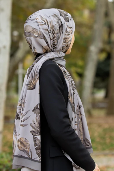 LÜKS MEDİNE İPEĞİ YAPRAK DESENLİ VİZON - BEJ RENKLİ 75X195 KIRIŞMAZ ŞAL MOSS KREP DİKİŞ TİPİ İTALYAN DİKİŞLİ ürün görseli