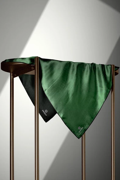 % 57 İPEK % 43 VİSKON Twill İpek Degrade Desenli Zümrüt Yeşili Renkli 90x90 Eşarp Dikim Şekli : El Dikişi - Resim 3