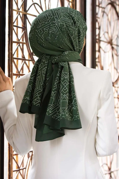 LÜKS MEDİNE İPEĞİ GEOMETRİK DESENLİ SU YEŞİLİ - PETROL YEŞİLİ RENKLİ 75X195 KIRIŞMAZ ŞAL MOSS KREP DİKİŞ TİPİ İTALYAN DİKİŞLİ ürün görseli