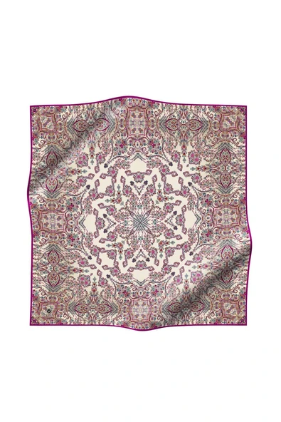 %100 Twill İpek Şal Desenli Krem - Mürdüm Renkli 90x90 Eşarp Dikim Şekli : El Dikişi - Resim 2