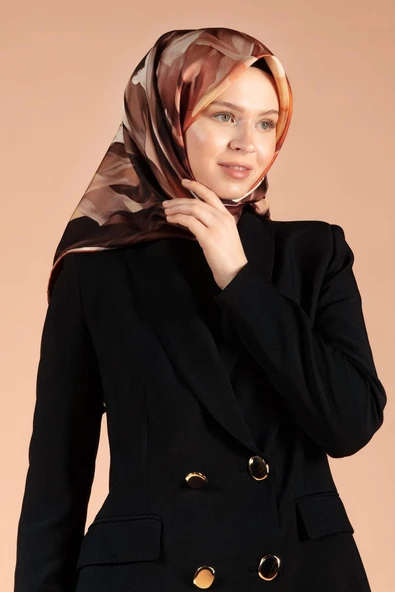 %100 Twill İpek Yaprak Desenli Taba - Hardal Renkli 90x90 Eşarp Dikim Şekli : El Dikişi - Resim 4