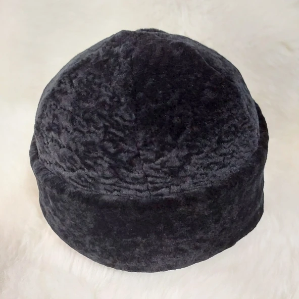 Siyah Kürk Bere ürün görseli