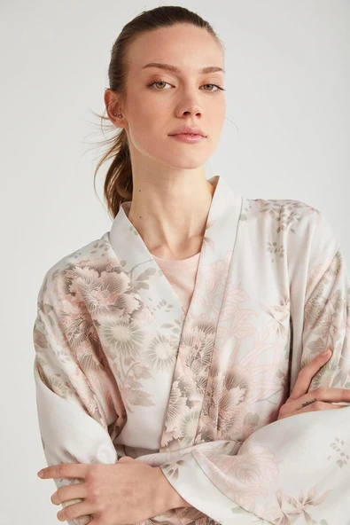 Catherines Çiçek Desen 2li Sabahlık Gecelik Takımı - Resim 5
