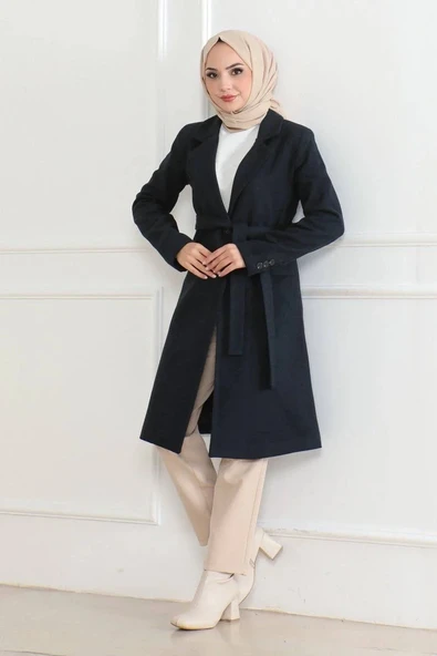 Kadın Kaşe Kaban – Uzun Boy Kruvaze Yaka, Kuşaklı Tesettür Kışlık Kaban, Astarlı Şık Yünlü Dokuma Oversize Rahat Kalıp, - Resim 5