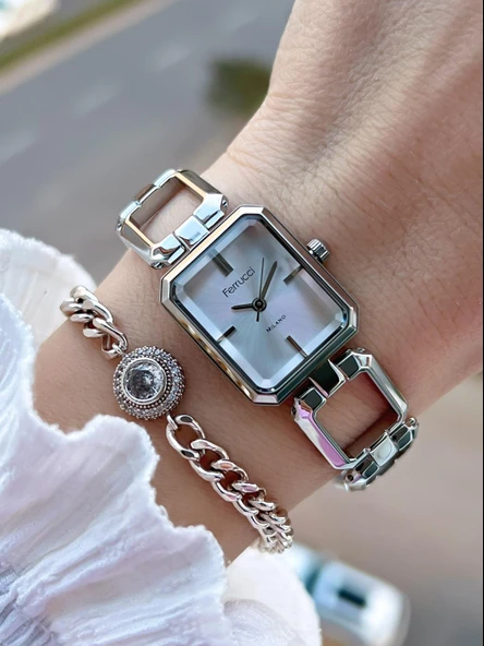 Ferrucci Küçük Vintage Kasa Çelik Kordon 2 Yıl Garantili 3 Atm Kadın Kol Saati+Bileklik FY.03603.1 ürün görseli