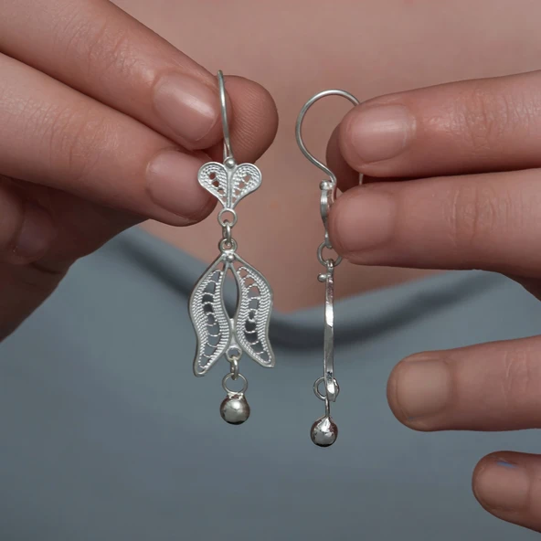 Gümüş Lale Motifli Telkari Kadın Küpe - Resim 3