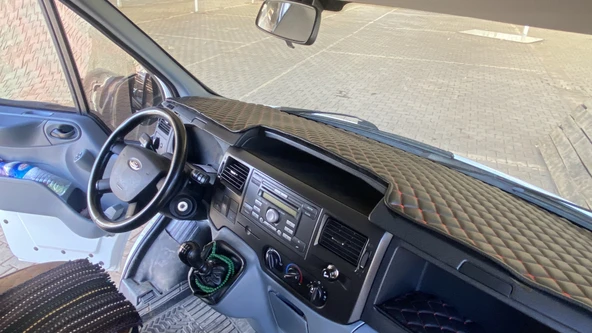 Ford Transit 2007/2012 arası TORPİDO ÖRTÜSÜ ürün görseli 1