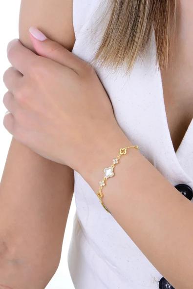 Gümüş altın yaldızlı zirkon taşlı top zincir detaylı beşli yonca bileklik SGTL12919GOLD ürün görseli