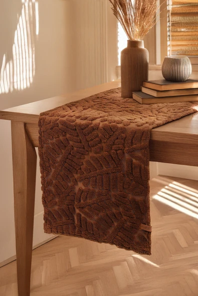 Jakarlı Masa Runner Forest Taba ürün görseli 1