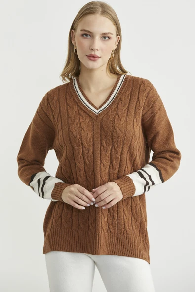 V Yaka Saç Örgülü Triko Kazak - Taba ürün görseli 1