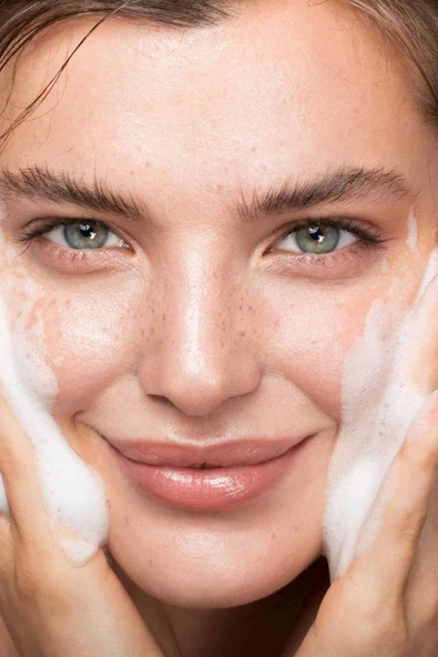 Bahar Babacan Niacinamide Ve Salatalık Özlü Arındırıcı Yüz Temizleme Ve Yüz Yıkama Jeli 250ml - Resim 6