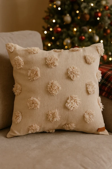 Tüylü ve Desenli Kırlent - 45x45 cm Şık ve Konforlu Dekoratif Yastık ürün görseli 1