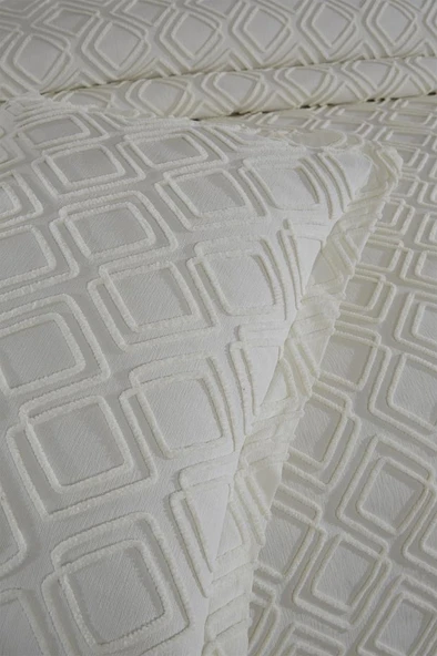 Velisa Çift Kişilik Şönil Desenli 235x250 cm Pike Takımı Krem - Resim 4