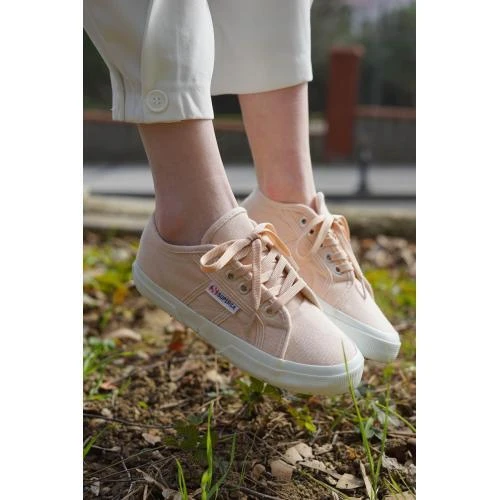 SUPERGA BEJ KADIN AYAKKABI ürün görseli