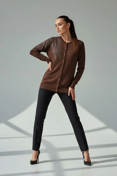 Kadın Merserize Tek Omuz Taş Detaylı Hırka Kahverengi - Resim 3