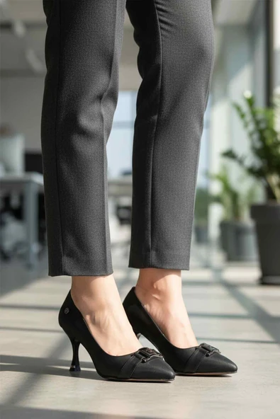 Pierre Cardin Siyah Saten İnce Topuklu Kadın Abiye Ayakkabı PC-55201 Z - Resim 3