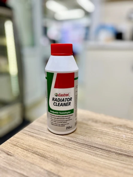 CASTROL RADYATÖR TEMİZLEYİCİ 250 ml Radiator Cleaner ürün görseli