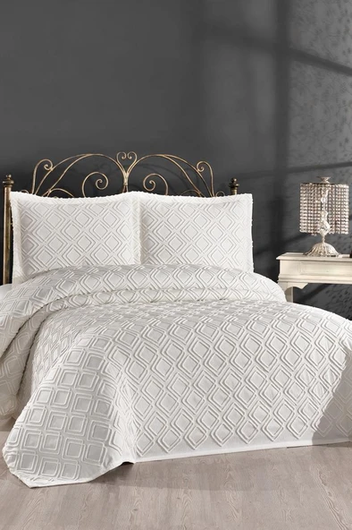 Velisa Çift Kişilik Şönil Desenli 235x250 cm Pike Takımı Krem ürün görseli 1