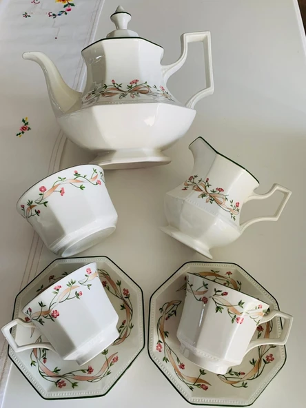 Vintage Johnson Brothers Eternal Beau Serisi Zarif Fiyonk ve Çiçek Desenli Porselen İngiliz Çay Seti - Resim 2