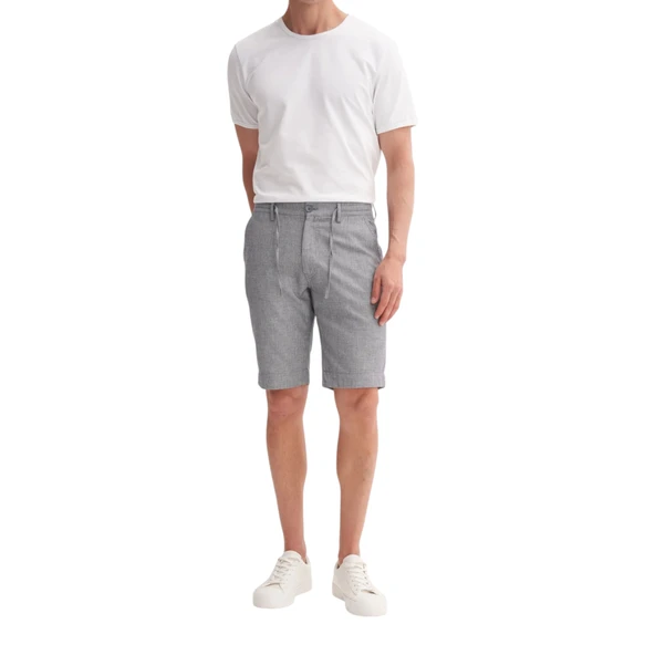 Regular Fit Düz Paça Bermuda Şort ürün görseli 1