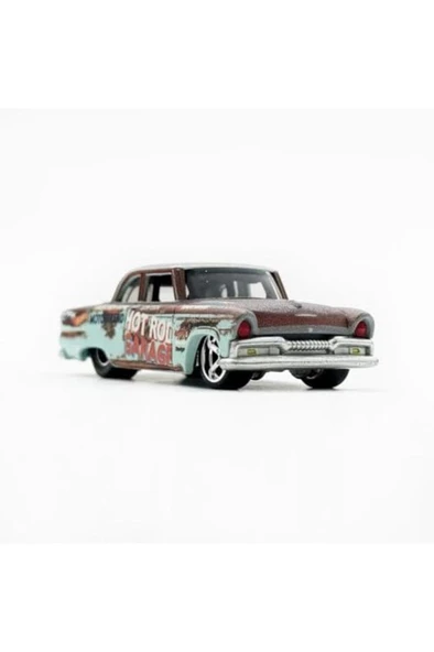 Hot Wheels Boulevard Premium 1955 Plymouth Savoy GJT68 HRT58 - Resim 3