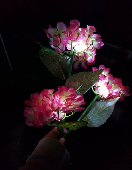 2 Adet Solar Güneş Enerjili Yapay Ortanca Çiçek Işık Peyzaj Bahçe Dekorasyon Aydınlatma Kazıklı Led - Resim 3