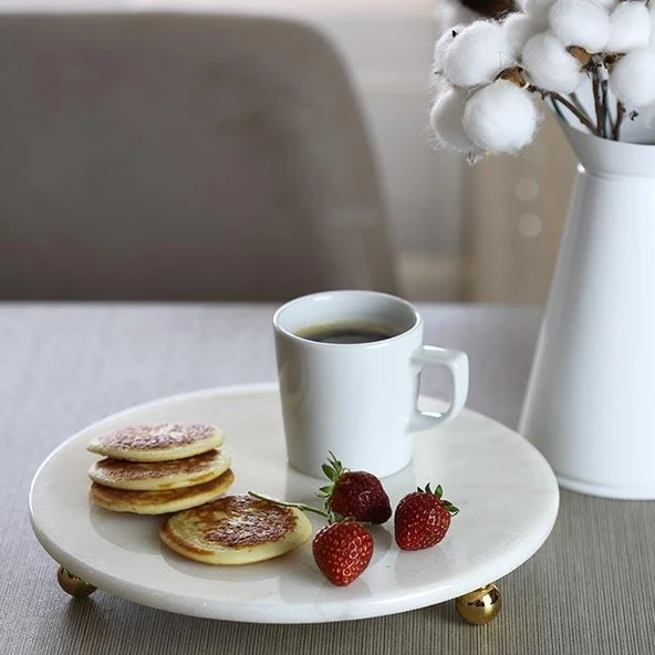 Akayev Mermer Beyaz 19 Cm Altın Boncuk Ayaklı Sunumluk - Resim 3