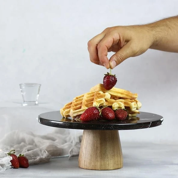 Akayev Mermer 25 Cm Ahşap Konik Ayaklı Siyah Cam Fanus - Resim 2