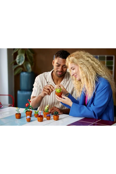 LEGO ICONS - 10329 Mini Bitkiler 758 Parça - Resim 2