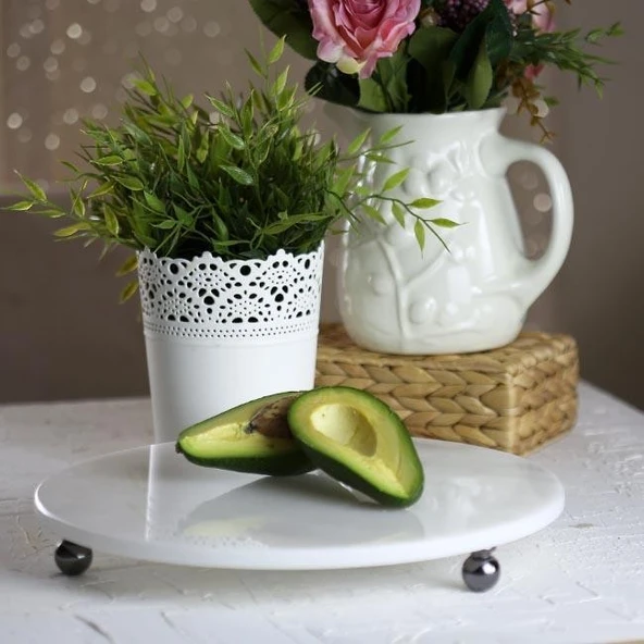 Akayev Mermer Beyaz 30 Cm Füme Boncuk Ayaklı Yuvarlak Sunumluk ürün görseli