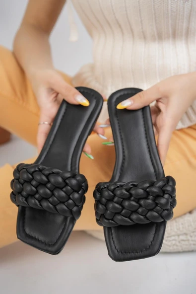 Örgü Kadın Terlik Dış Mekan ve Ev Terliği Siyah ürün görseli