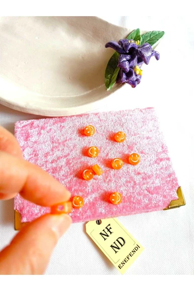 10 ADET TURUNCU GÜLEN YÜZ BONCUK BİLEKLİK HEDİYE İÇİNDEN DELİKLİ BİLEKLİK APARATI SERT PLASTİK - Resim 3