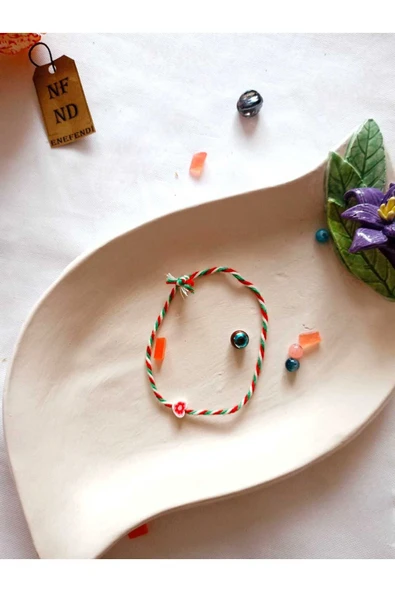 BİLEKLİK MARTENİÇKA KARTLI ÇİÇEKLİ KALPLİ FİMO BONCUK HEDİYELİK ŞANS BEREKET ARKADAŞ BİLEKLİĞİ - Resim 3